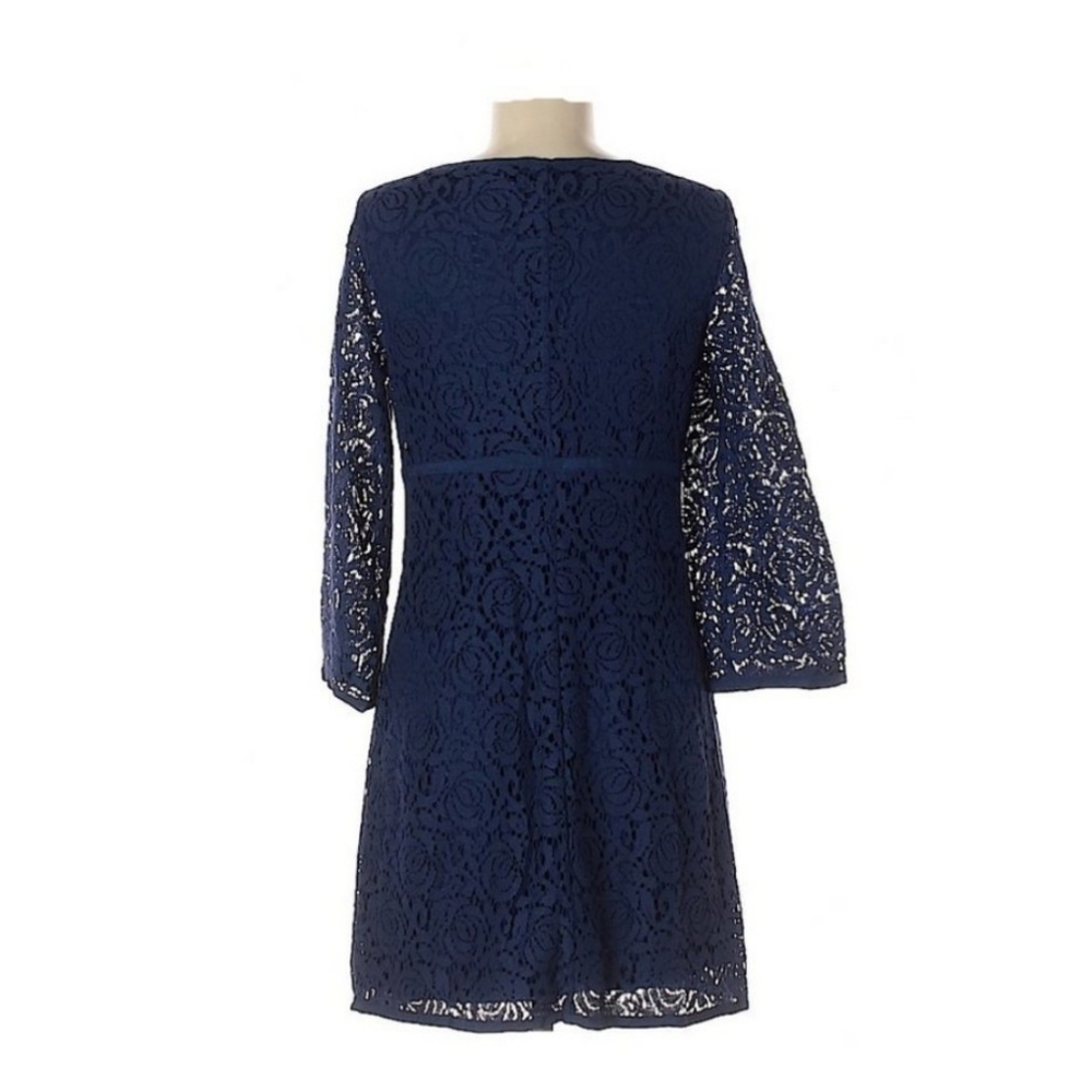 Scoop neckline Solid Knee length Long sleeves Dress - Picture 2 of 4